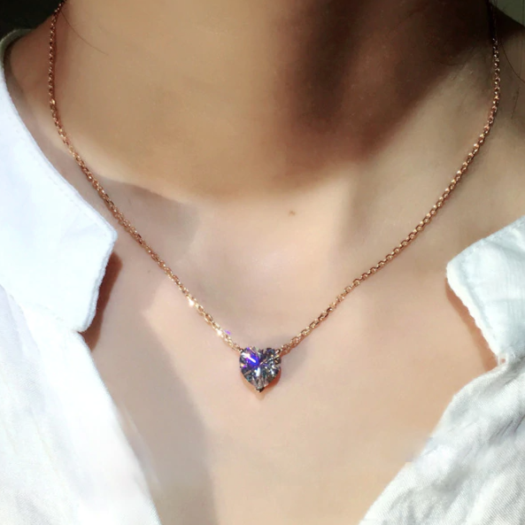 Collana "CUORE" con Zirconia cubica